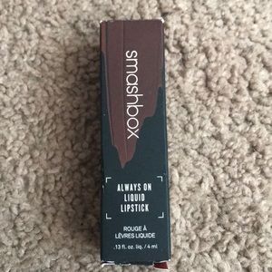 SMASHBOX always on liquid lipstick ‘true grit’
